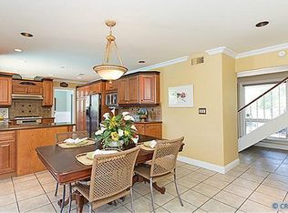 13852 Sanderstead Rd, Santa Ana, CA 92705