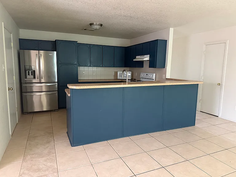 2103 Jennifer Dr #B — Photo 6