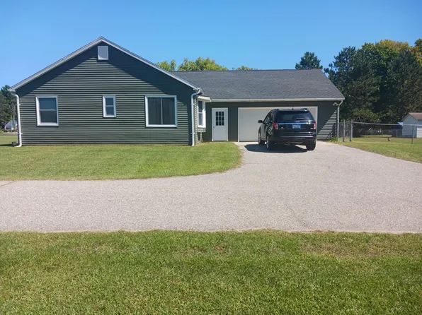 20085 Eleven Mile Rd, Big Rapids, MI 49307