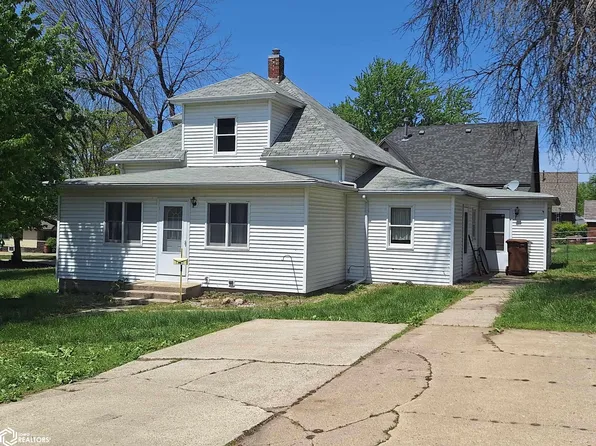 1302 N Adams St, Carroll, IA 51401