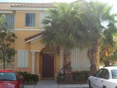 2nd image of 2515 SE 14th Ave #384