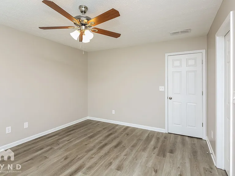 4518 Ashlyn Rebecca Dr SW — Photo 9