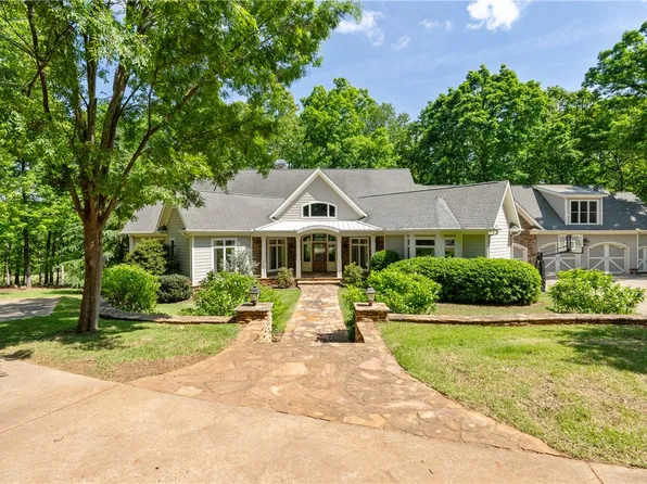 859 Mount Airy Church Rd, Easley, SC 29642