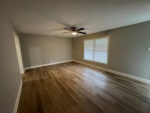 1309 Sunset St Photo 1