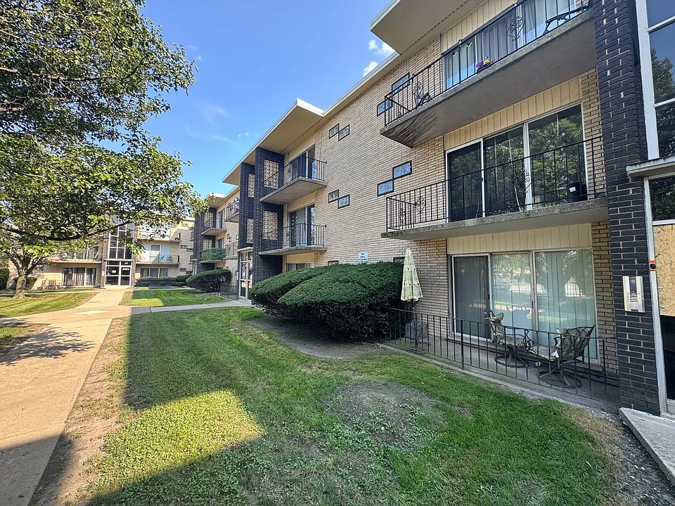 3133 Bernice Rd #2