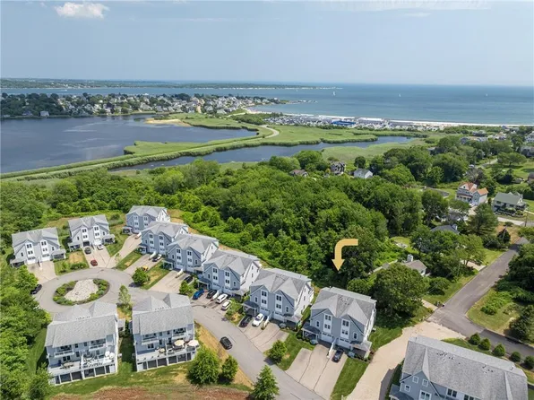 100 Algonquin Rd Unit 13, Narragansett, RI 02882