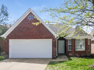 8471 Cross Point Dr, Olive Branch, MS 38654
