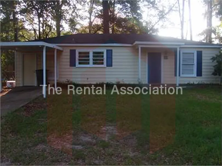 820 Ponder St — Photo 1