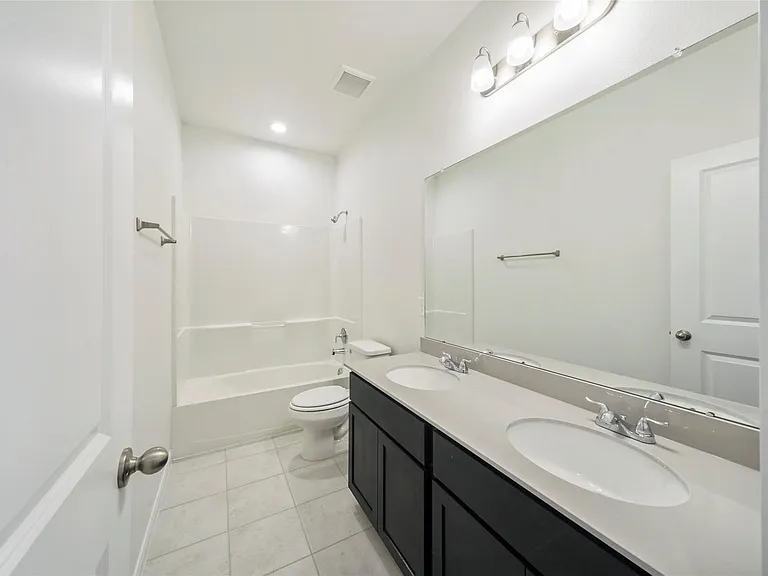 11703 Eclipse Dr — Photo 18