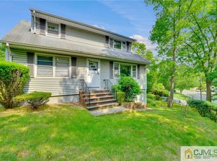46 Wood Ave, Iselin, NJ 08830