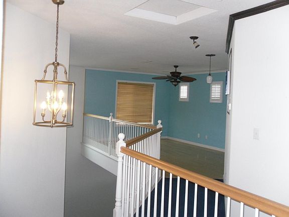 3rd image of 1703 San Andres Dr