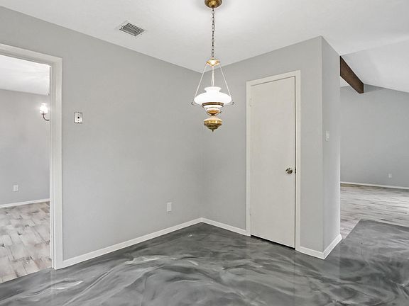2nd image of 19626 Moonhollow Dr