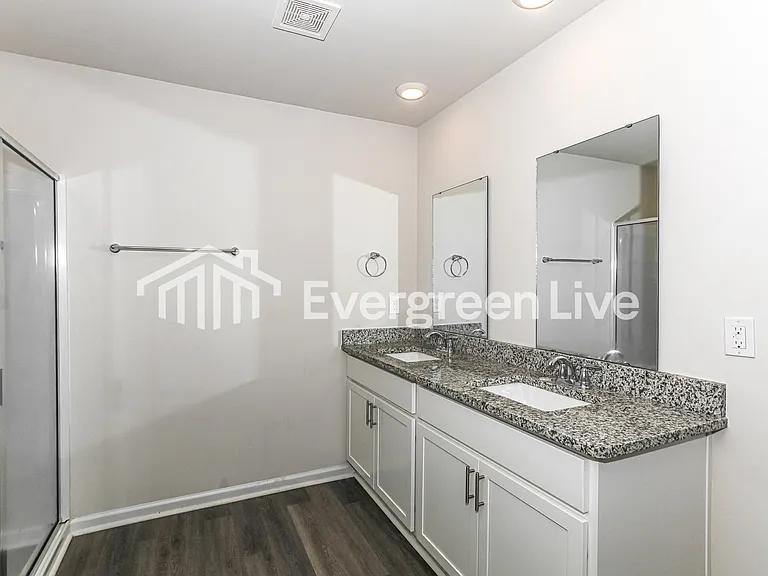 1177 Ridgeford Dr — Photo 11
