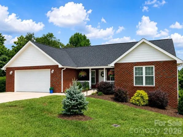 116 Kingston Pl, Spindale, NC 28160