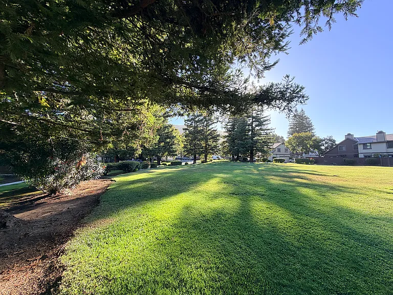 36075 Vallee Ter — Photo 26