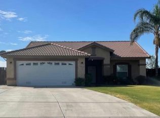 9315 Lorelei Rock Dr, Bakersfield, CA 93306