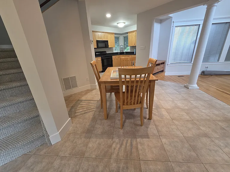 17A Ashley Ln — Photo 4
