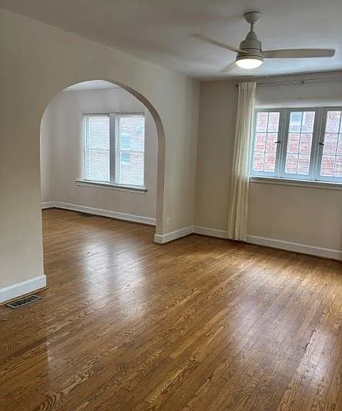 7343 Lindell Blvd — Photo 4