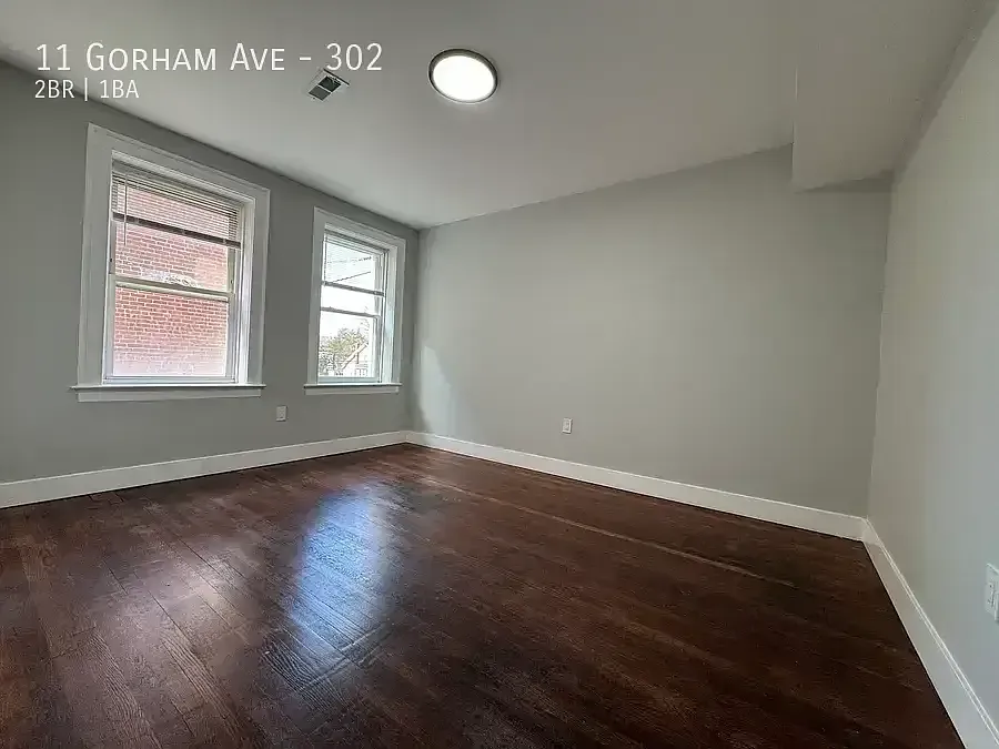 11 Gorham Ave #302 — Photo 3