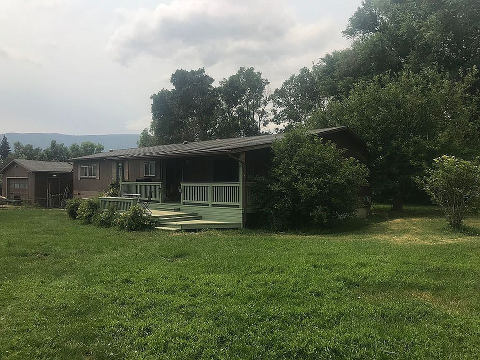 1st image of 60 Willow Dr