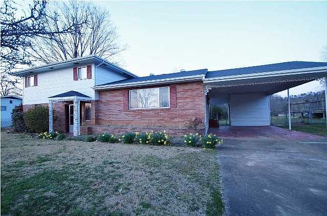 1st image of 1215 Radmoor Dr