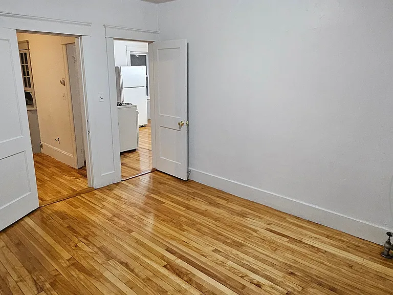 15 View St #2 — Photo 7