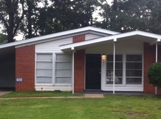 721 Deauville Dr, Mobile, AL 36609