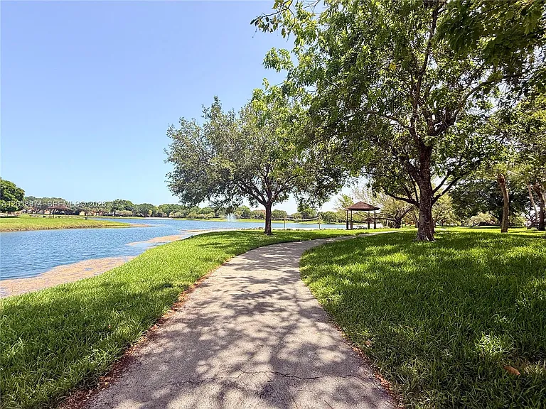 15570 SW 105th Ln #1706 — Photo 40