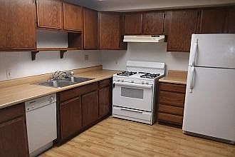 2nd image of 1434 Highland Ave Unit 16