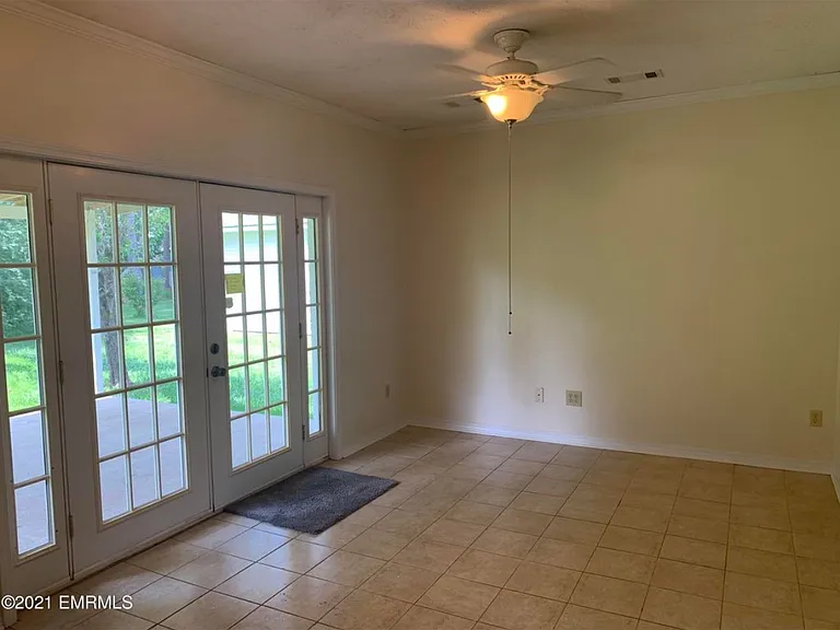 5369 Highway 19 North Frontage Rd — Photo 4