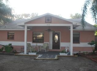 8910 N 39th St, Tampa, FL 33604