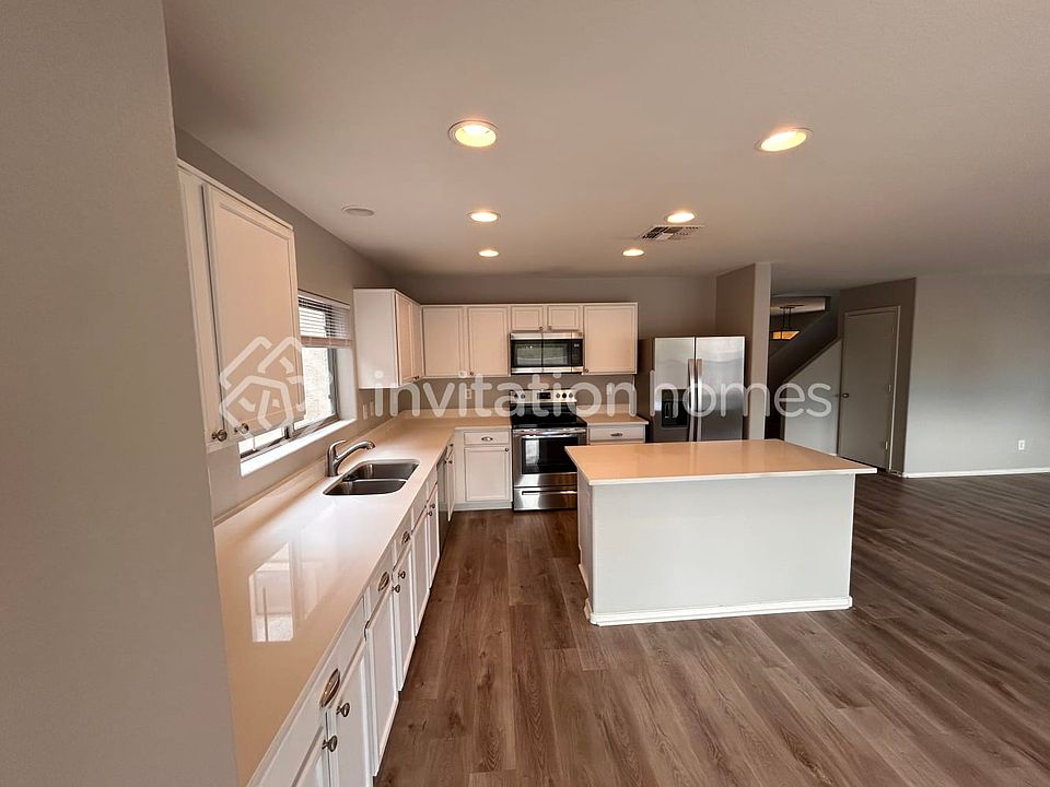 1st image of 17291 N 184th Dr