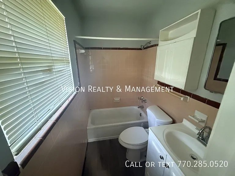 133 Salem Dr — Photo 12