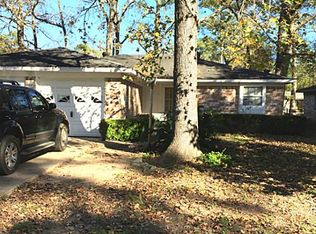 2003 S 1st St, Conroe, TX 77301