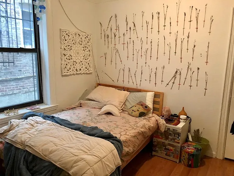 446 Suydam St #1F — Photo 7