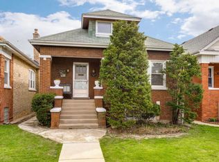 3639 N Luna Ave, Chicago, IL 60641