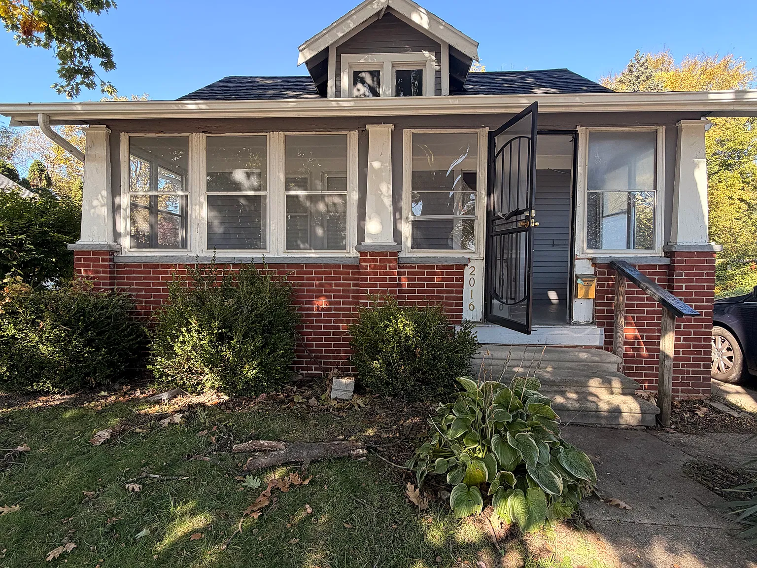 2 bed, 800 sqft, $1,100 — Photo 1
