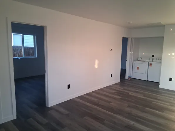 711 S 12th Ave #A2, Yakima, WA 98902