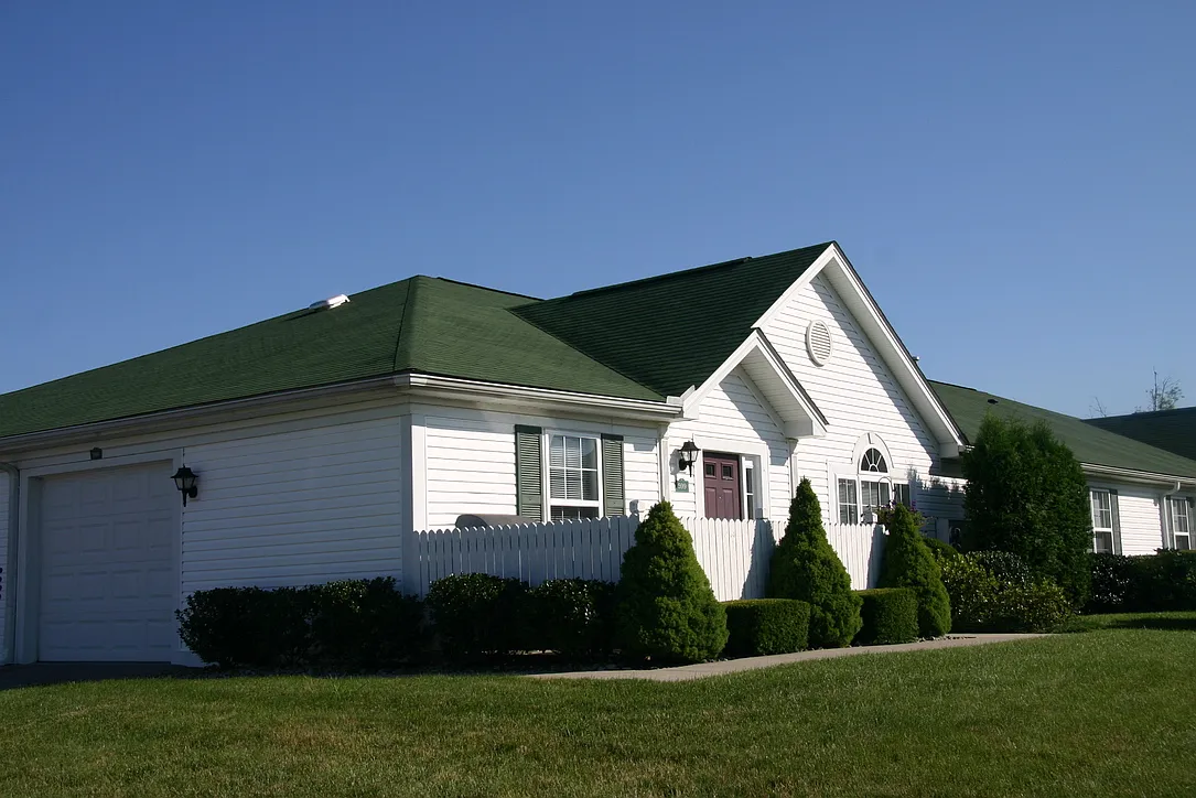 Freedom Crossing Apartments — Photo 1