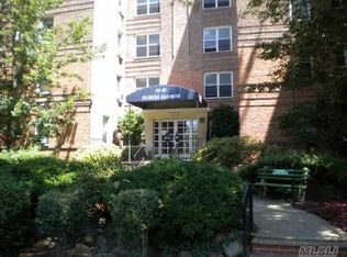 8435 Lander St APT 6K, Briarwood, NY 11435