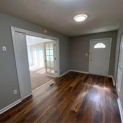 3 bed, 1450 sqft, $1,650 — Photo 2