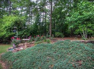 110 Fox Hole Ct, Loganville, GA 30052