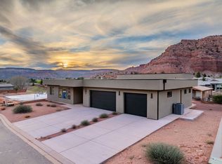 587 E El Valle Dr, Kanab, UT 84741