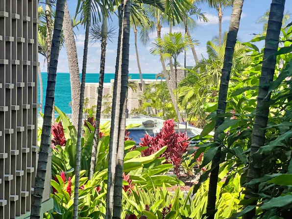 75-6016 Alii Dr APT 212, Kailua Kona, HI 96740
