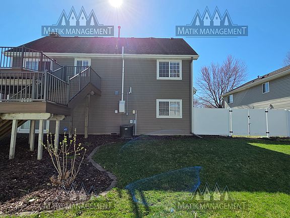 2nd image of 485 Manor Ridge Dr NW