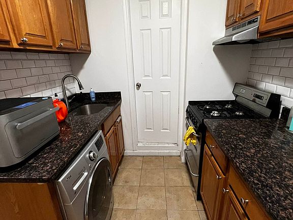 5th image of 436 Broadway #4N