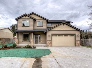 10008 Canyon Rd E, Puyallup, WA 98373