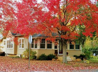 14 Symmes Ct, Cranbury, NJ 08512