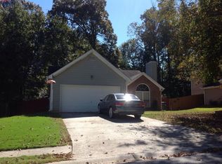 2800 Maple Vista Ln, Lawrenceville, GA 30044