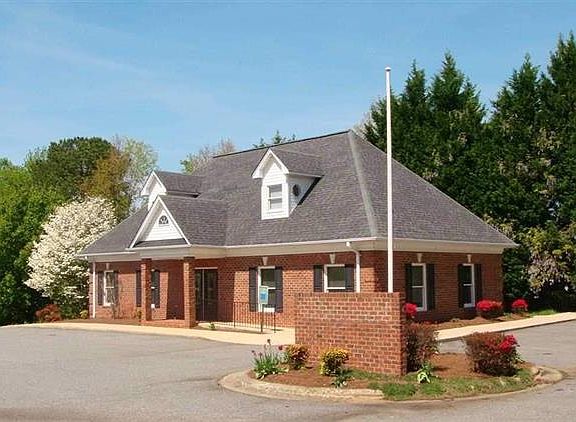 2nd image of 4140 Hickory Blvd